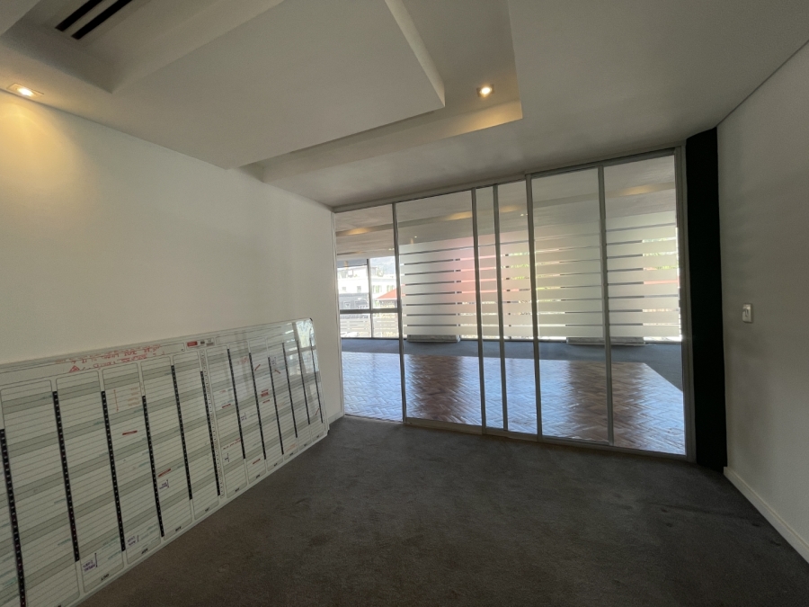 To Let commercial Property for Rent in De Waterkant Western Cape